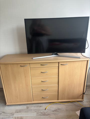 Gratis af te halen: ladekast/dressoir/ tv meubel