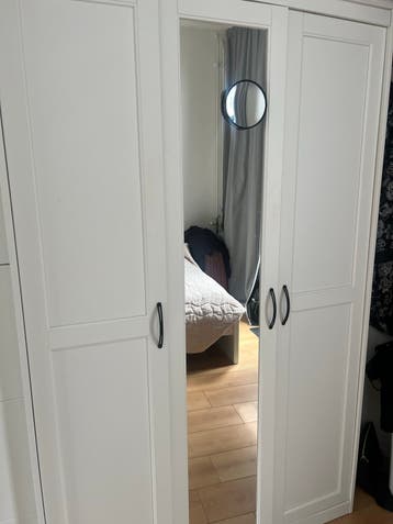 Gratis ophalen! Witte kledingkast met spiegeldeur