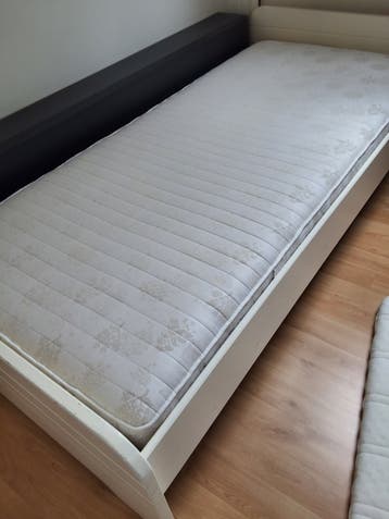 Eenpersoonsbed 90x200 cm met Auping verstelbare bodem