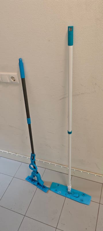 2x dweilen/vloerwissers - gratis af te halen