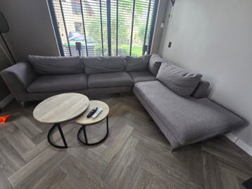 Gebruikte hoekbank - breedte 310 cm, lang stuk 240 cm