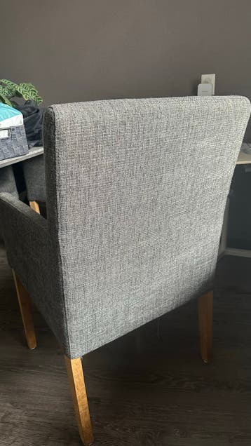 GRATIS AFHALEN 6 grijze stoffen eetkamerstoelen houten poten