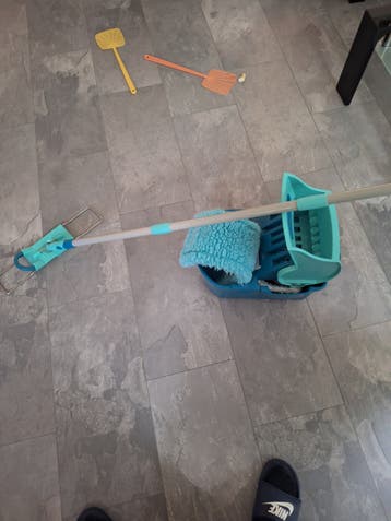 Gratis emmer met pers van het merk leifheit