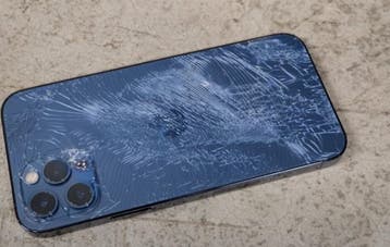 !!!GEZOCHT!! Iphones die kapot/oud is