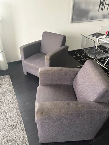 Twee comfortabele fauteuils - 70x70x80 cm