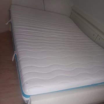 Matras 140 x 200 cm