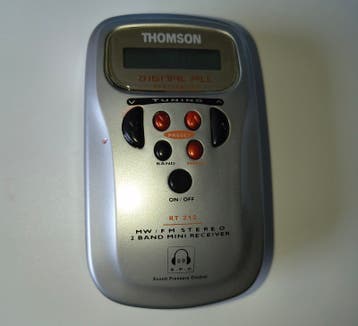 Thomson RT 212 Mini Radio - MW/FM Stereo 2 Band Ontvanger