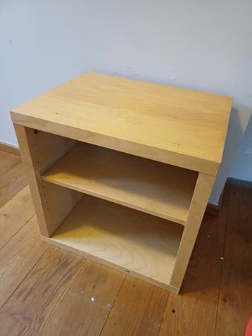 Ikea malm (nacht/bureau) kastje - gratis