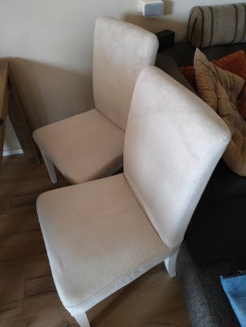 Gratis stoelen.