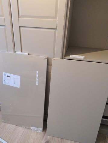 GRATIS 2 IKEA PAX Komplement planken grijs beige 100x58cm
