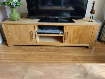 Tv kast GRATIS