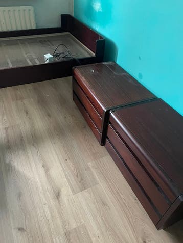 . Gratis ophalen! Auping bed en bijbehorende nachtkastje