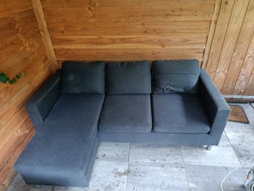 Gratis grijze hoekbank