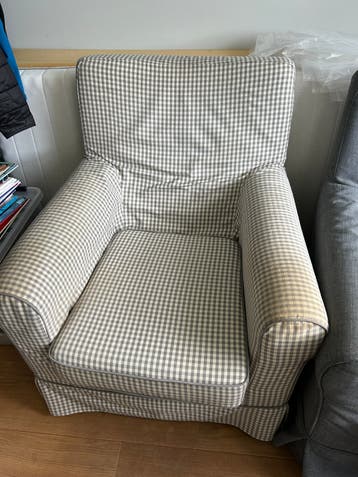 Gratis ophalen ikea stoel (hoes kan gewassen worden)