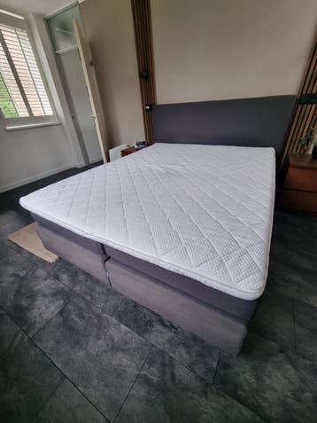 Boxspring 160x200 met topper