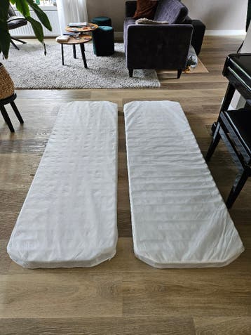 Ikea boxspring 2 van 70x200