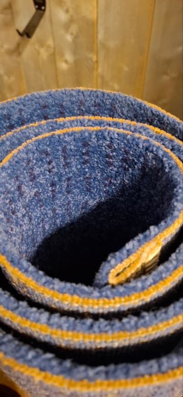 Blauw kleed gratis!