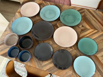 Servies gratis ophalen in ruil voor chocolade