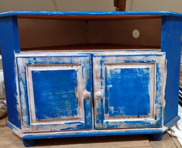 TV/audio hoekkast.