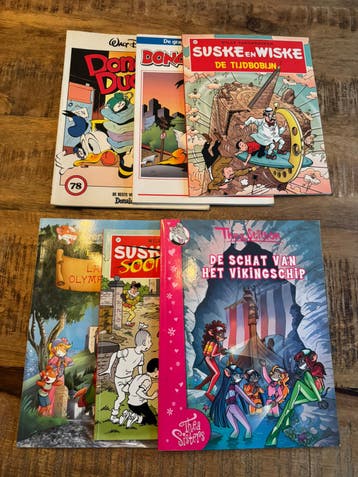 Stapel stripboeken Donald Duck Suske & Wiske