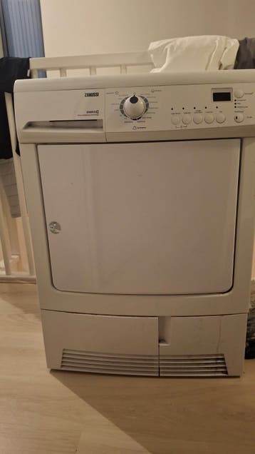 Gratis Zanussi ZTH 485 Wasdroger - Defect (kapot)