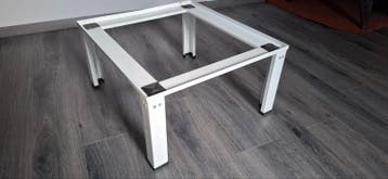 Wit metalen onderstel voor wasmachine/droger