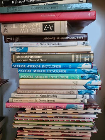 Diverse Medische boeken. Gratis amstelveen