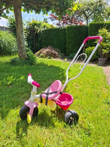 Smoby driewieler met duwstok en veiligheidsgordel