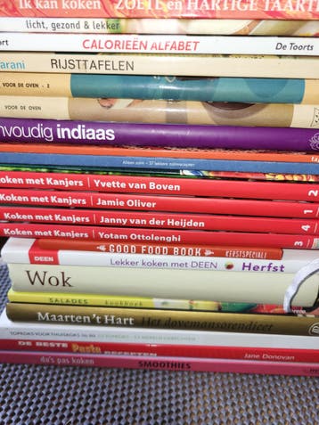 Stapel kookboeken,  gratis afhalen. Alles of niks