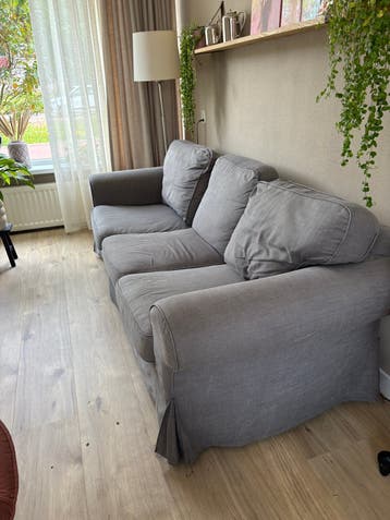 Gratis: 3 zitsbank Ikea Ektorp
