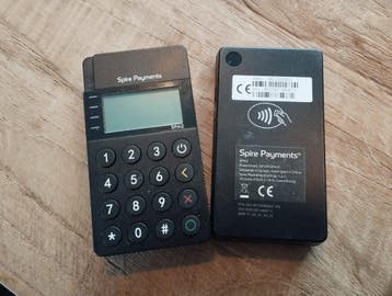 Twee pin machines Spire Payments