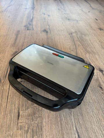 Blokker Sandwichmaker XL 900W - Zo goed als nieuw