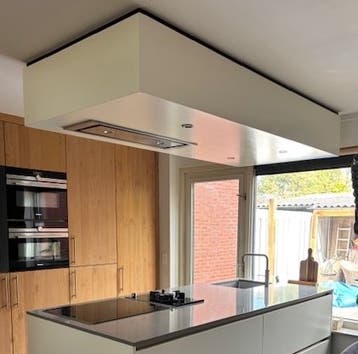 Afzuigkap Boretti met ombouw en verlichting