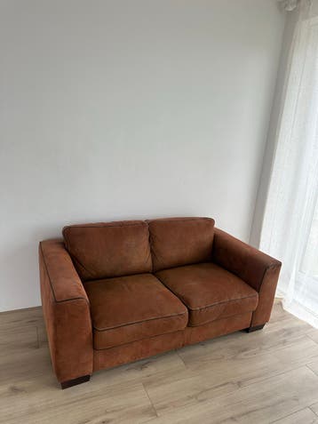Gratis ophalen 2-zitsbank in bruin suède-look stof