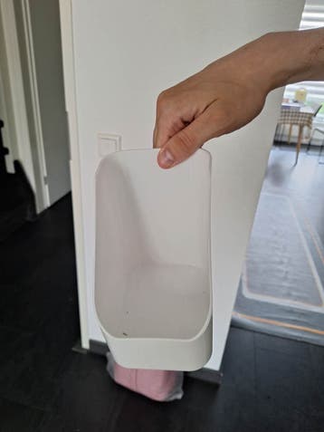 Witte kunststof houder, veelzijdig te gebruiken
