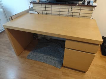 Free IKEA Malm desk