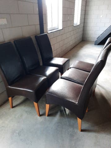 kamerstoelen