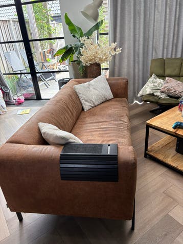 Bank, groene stoel en salontafel - Gratis af te halen!