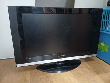 Samsung TV 32 inch