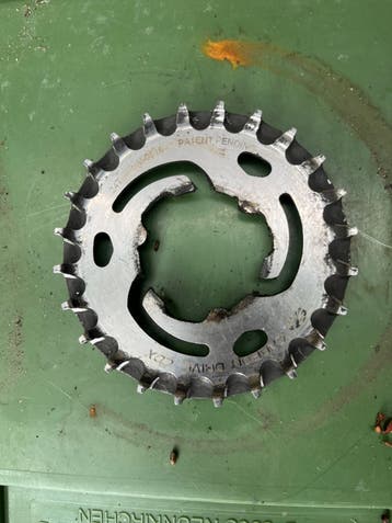 (Versleten) Gates CDX tandwiel 24T shimano naaf