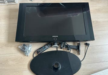 Samsung LCD TV - 81 cm (32 inch)