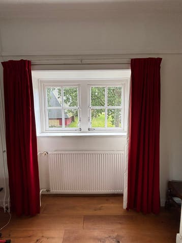2x2 Rode fluwelen gordijnen