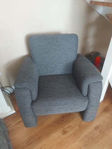 Comfortabele grijze fauteuil - Zo goed als nieuw