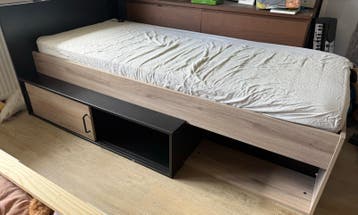 Eenpersoonsbed 90x200 met opbergruimte