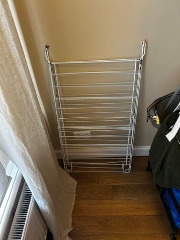 Gratis af te halen - Wit opvouwbaar IKEA kleding droogrek