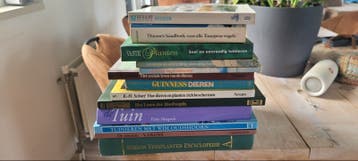 Diverse boeken over natuur en dieren