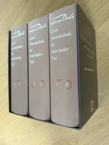 Dikke Van Dale Groot Woordenboek der Nederlandse Taal 12e dr