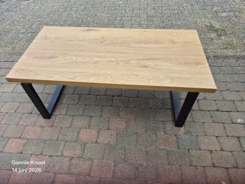 Salontafel eikenhout met metalen onderstel
