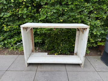GRATIS Steigerhouten sidetable