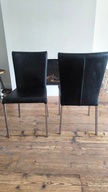 2 Leren eetkamer stoelen